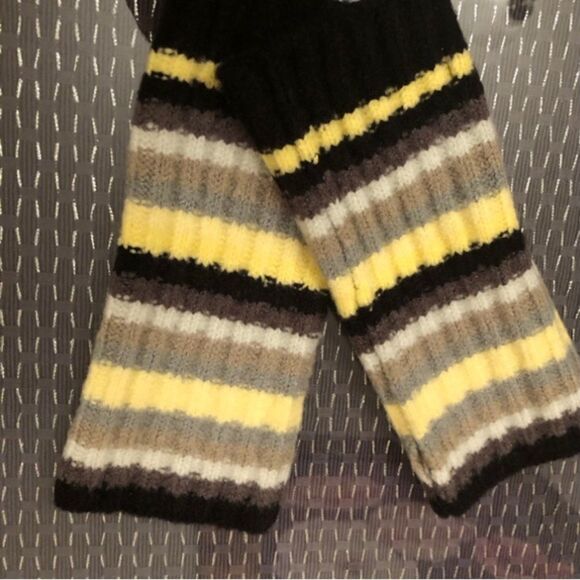 NWOT Free People Fingerless Gloves - Picture 2 of 3